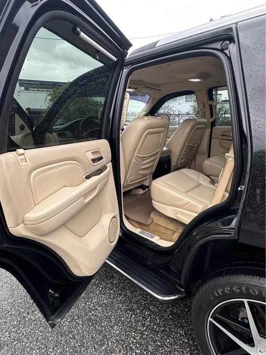 2007 Cadillac Escalade & EXT 3rd Gen - Image 12 of 20