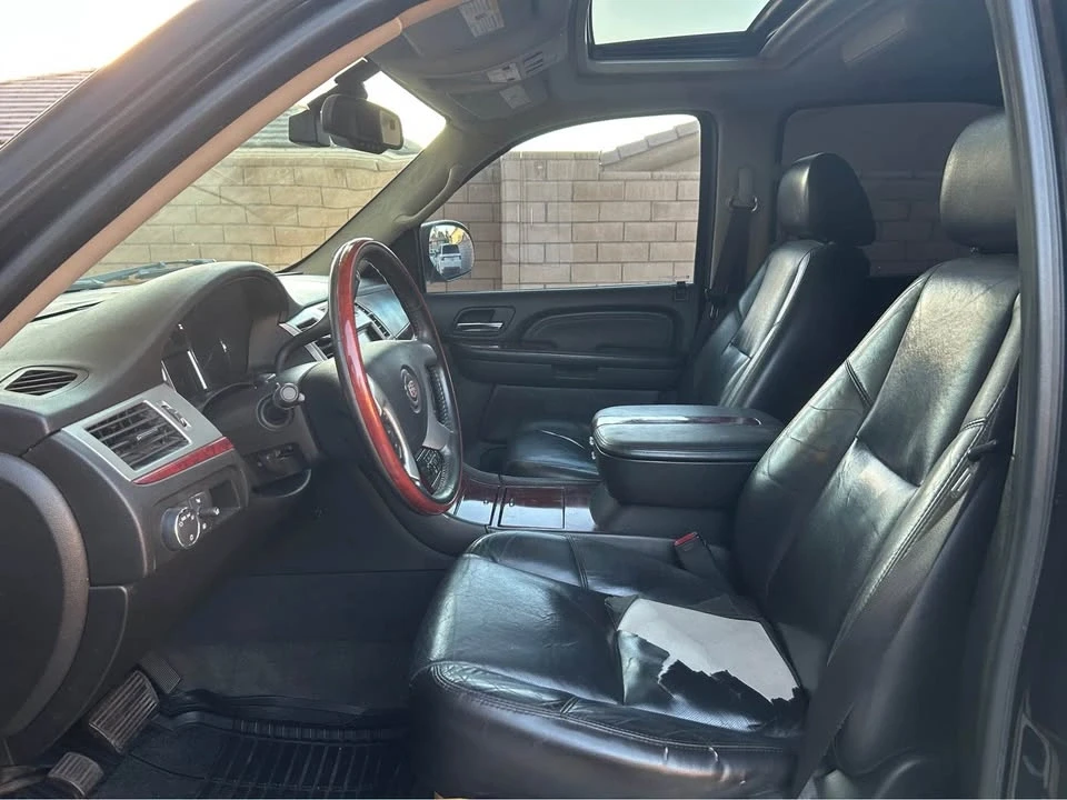 2007 Cadillac Escalade & EXT 3rd Gen - Image 10 of 14