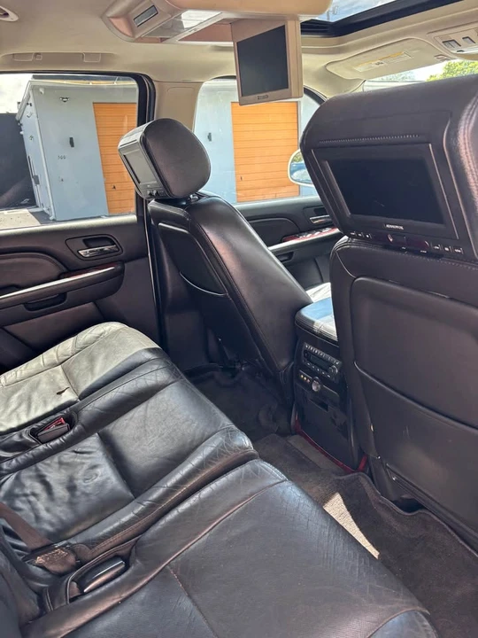 2007 Cadillac Escalade & EXT 3rd Gen - Image 6 of 13