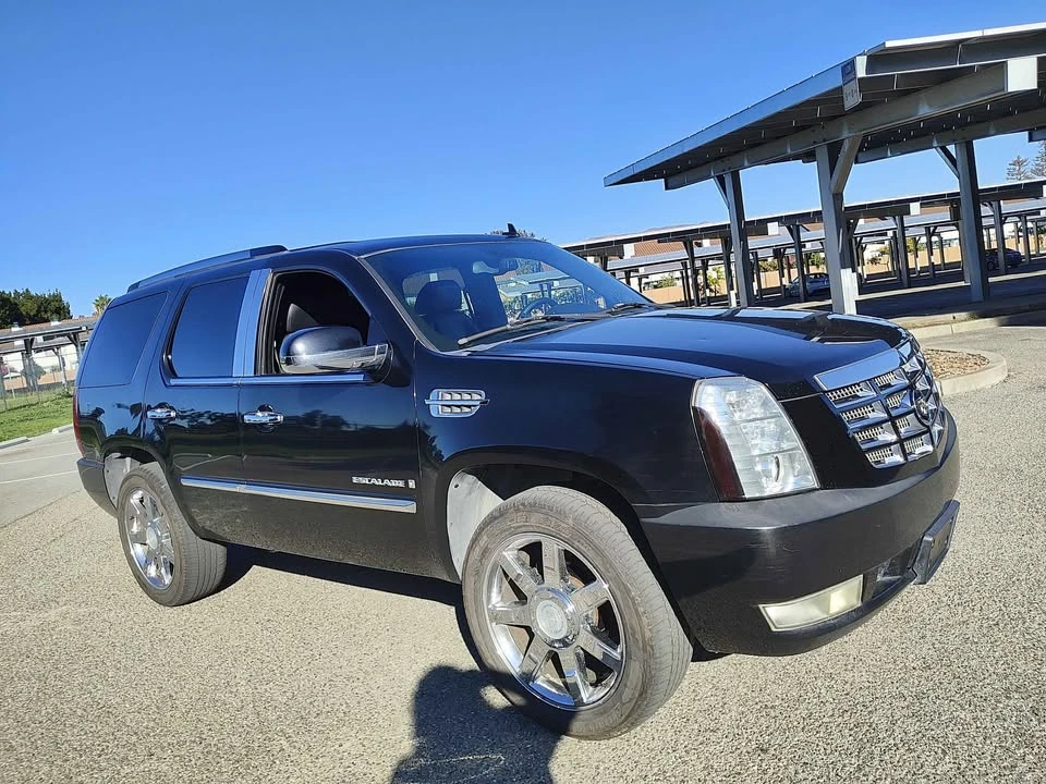2007 Cadillac Escalade & EXT 3rd Gen - Image 4 of 17