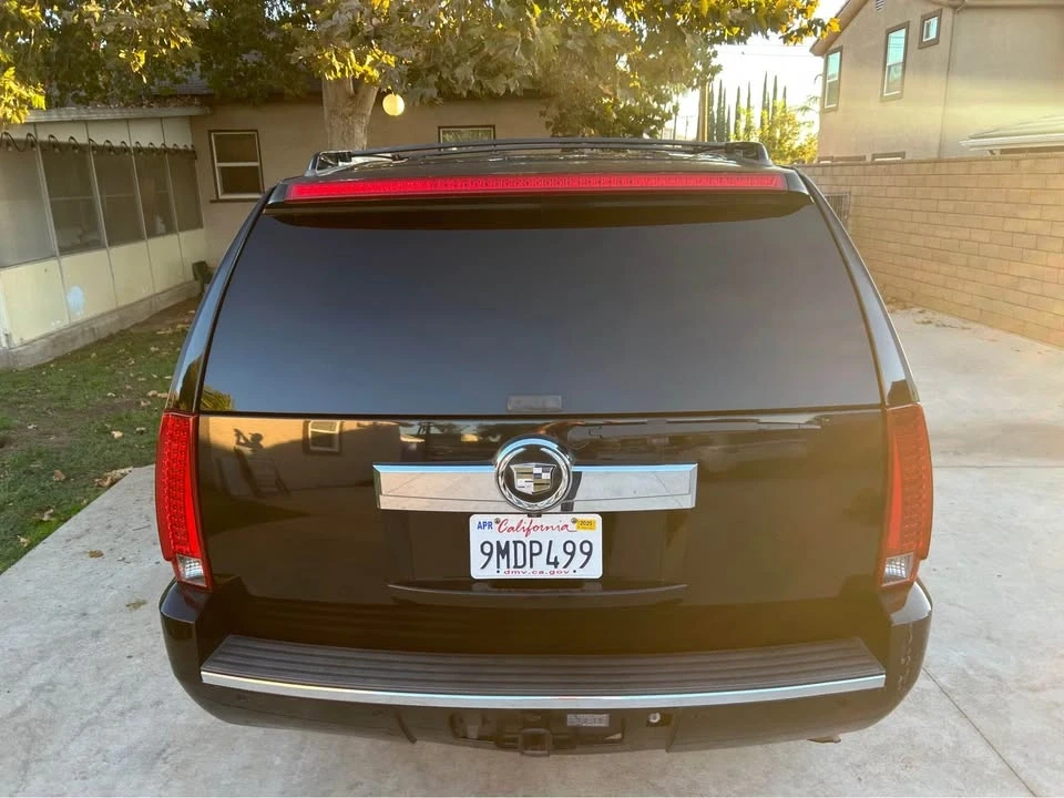 2007 Cadillac Escalade & EXT 3rd Gen - Image 3 of 14