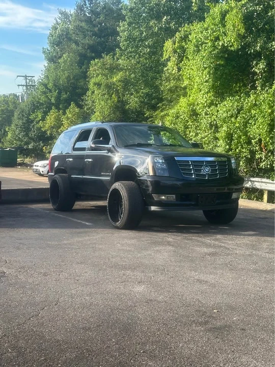 2007 Cadillac Escalade & EXT 3rd Gen - Image 9 of 11