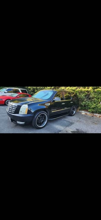 2007 Cadillac Escalade & EXT 3rd Gen - Image 4 of 5