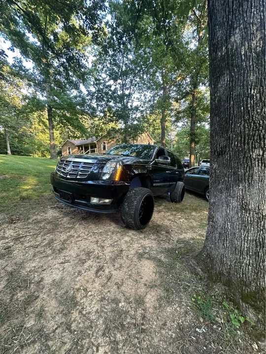 2007 Cadillac Escalade & EXT 3rd Gen - Image 10 of 11