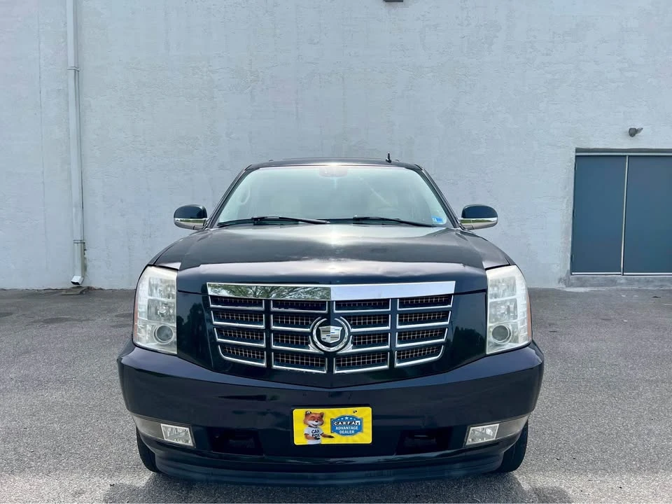 2007 Cadillac Escalade & EXT 3rd Gen - Image 2 of 20