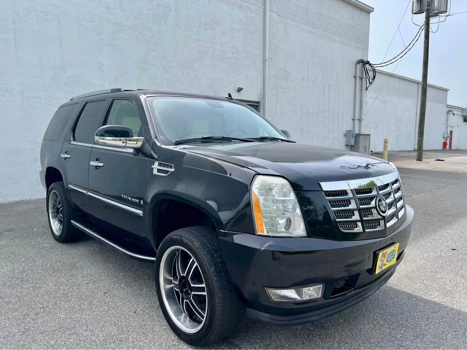 2007 Cadillac Escalade & EXT 3rd Gen - Image 3 of 20