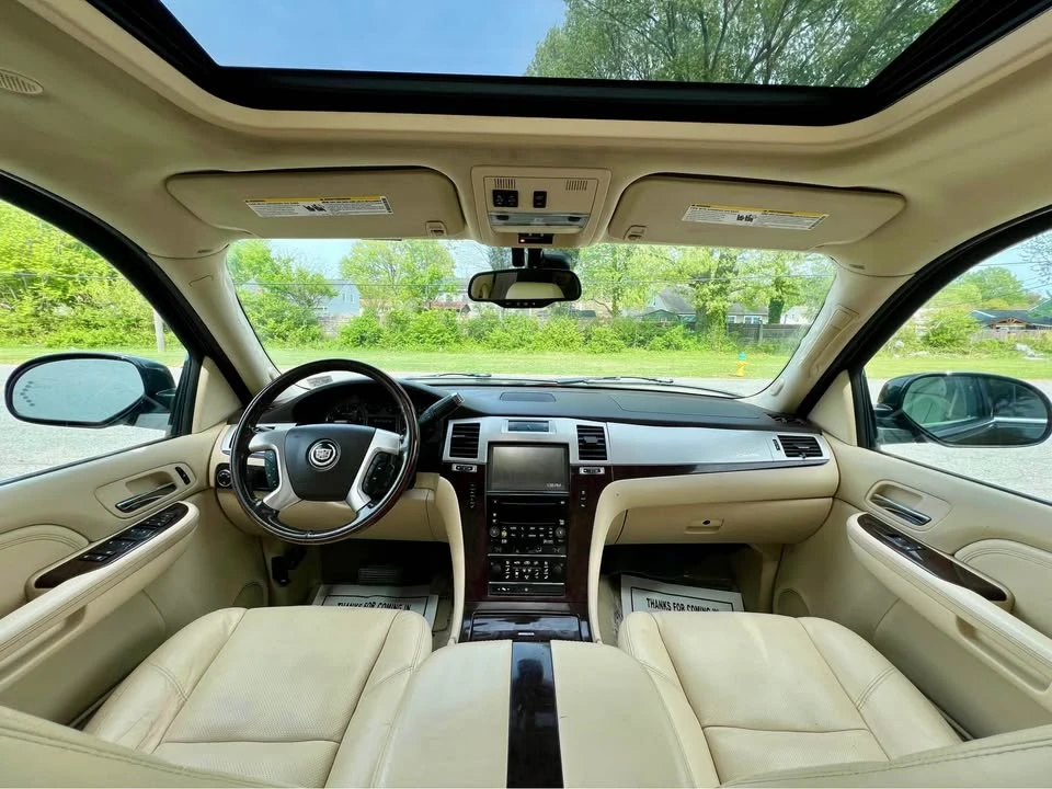 2007 Cadillac Escalade & EXT 3rd Gen - Image 15 of 20