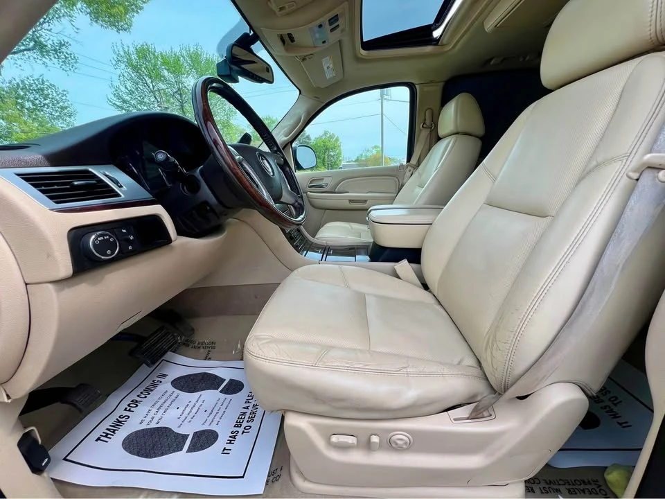 2007 Cadillac Escalade & EXT 3rd Gen - Image 9 of 20