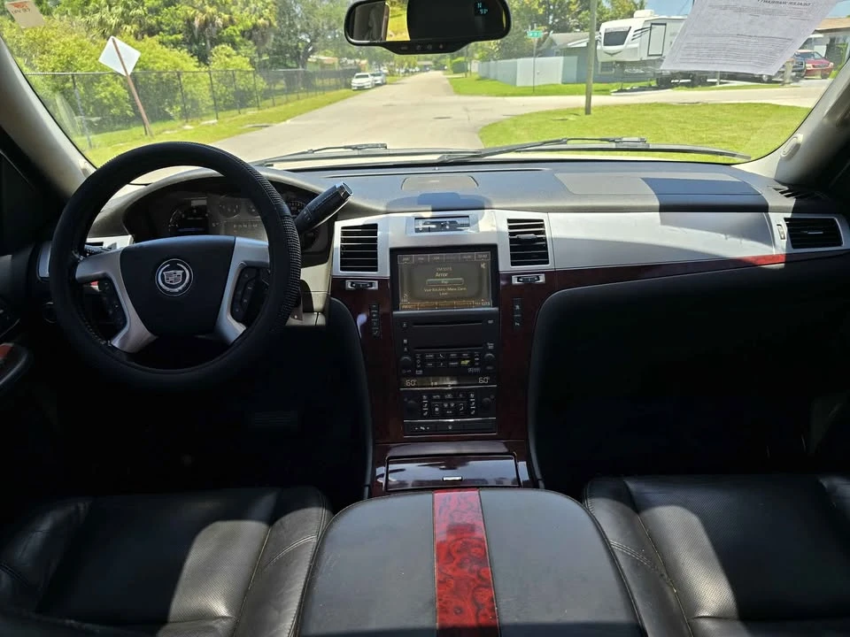 2007 Cadillac Escalade & EXT 3rd Gen - Image 13 of 19