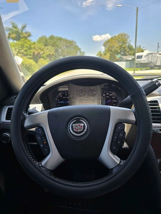 2007 Cadillac Escalade & EXT 3rd Gen - Image 15 of 19