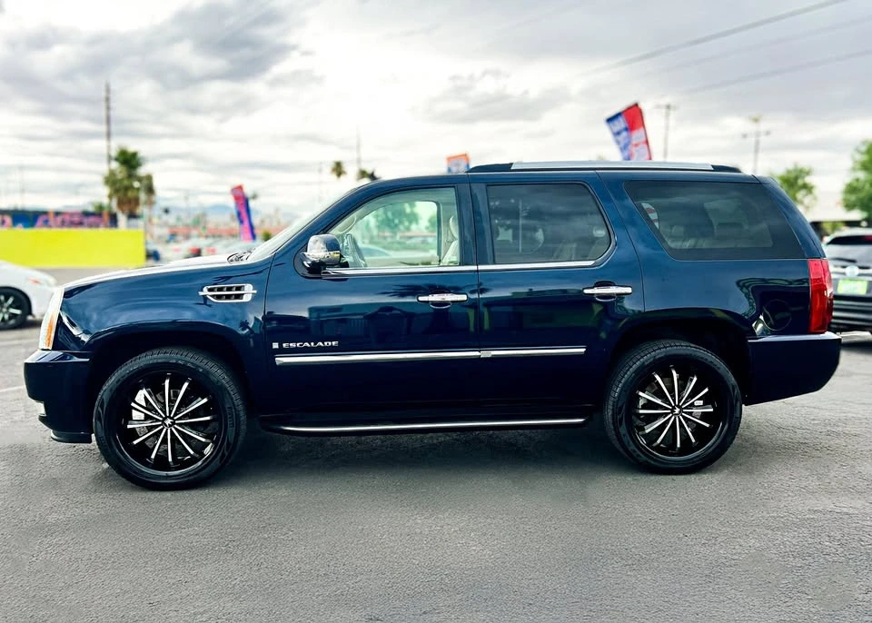 2007 Cadillac Escalade & EXT 3rd Gen - Image 4 of 20