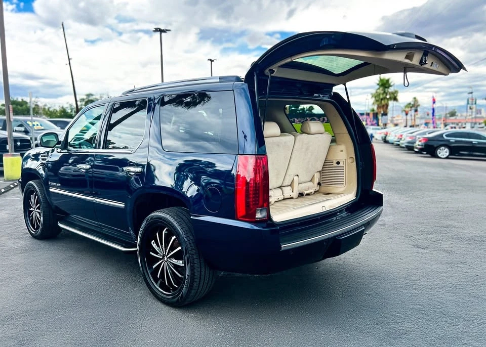 2007 Cadillac Escalade & EXT 3rd Gen - Image 18 of 20