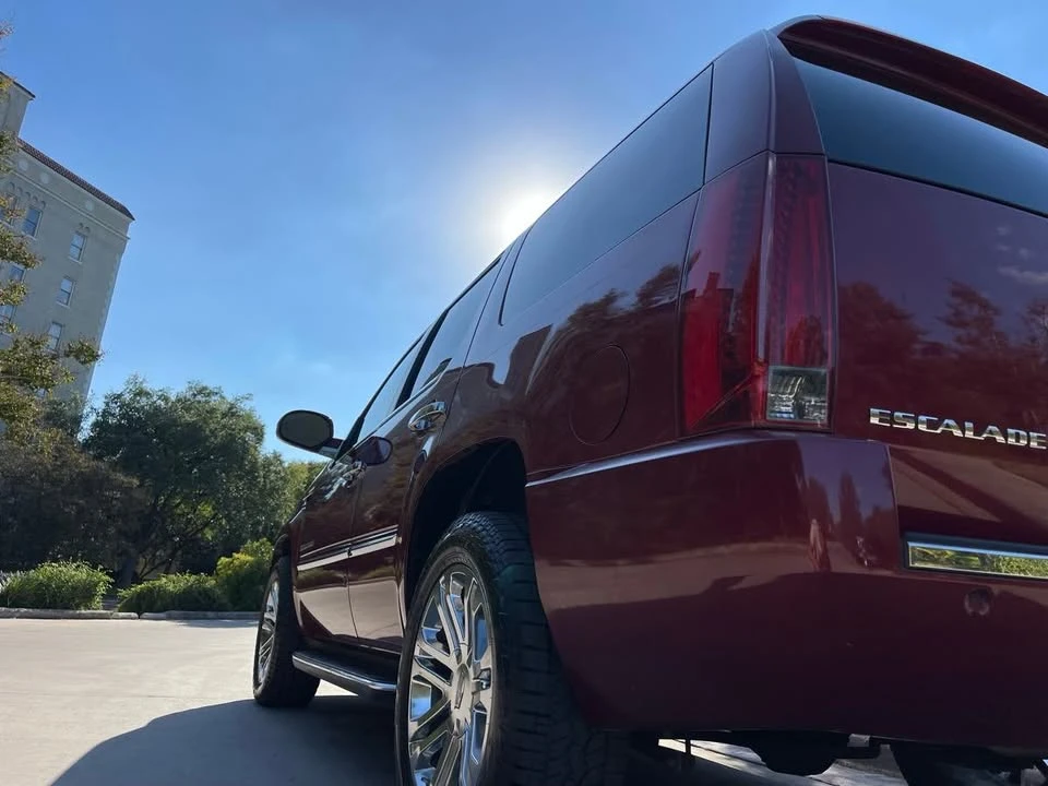 2007 Cadillac Escalade & EXT 3rd Gen - Image 9 of 20