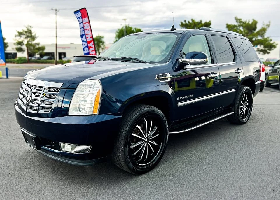 2007 Cadillac Escalade & EXT 3rd Gen - Image 3 of 20