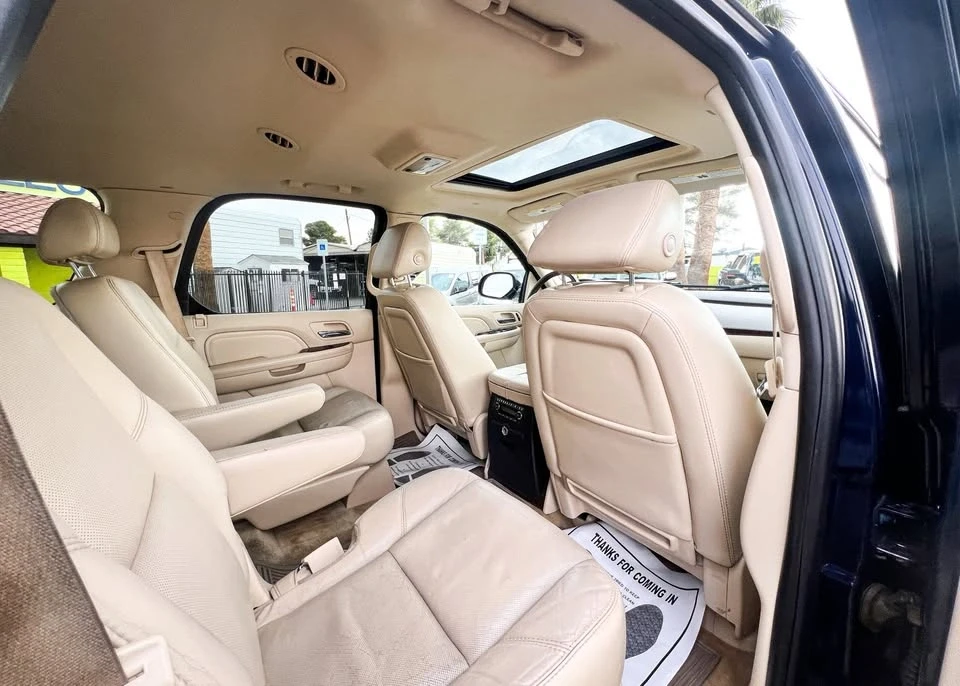 2007 Cadillac Escalade & EXT 3rd Gen - Image 11 of 20