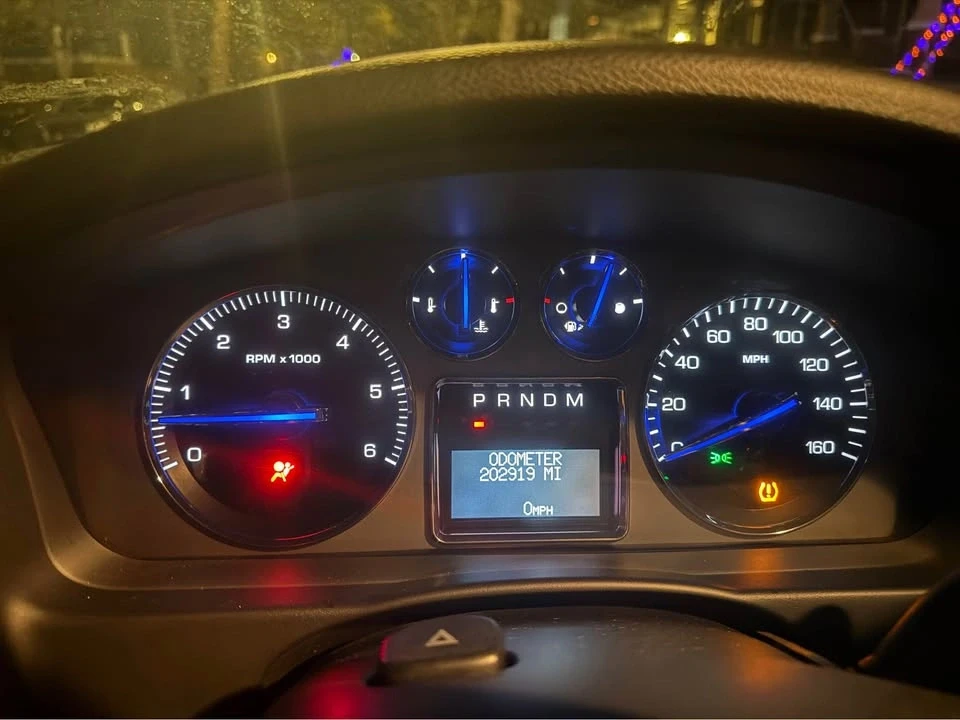 2007 Cadillac Escalade & EXT 3rd Gen - Image 2 of 10