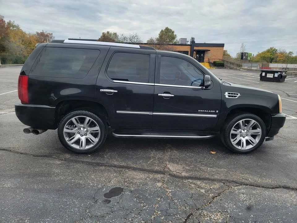 2007 Cadillac Escalade & EXT 3rd Gen - Image 6 of 13
