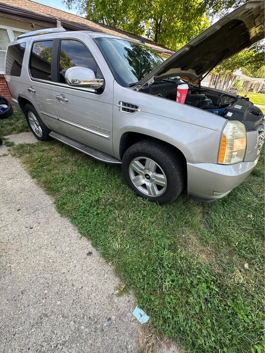 2007 Cadillac Escalade & EXT 3rd Gen - Image 4 of 5