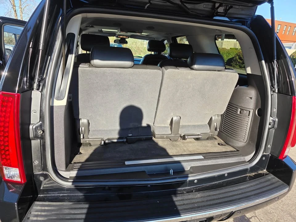 2007 Cadillac Escalade & EXT 3rd Gen - Image 8 of 9