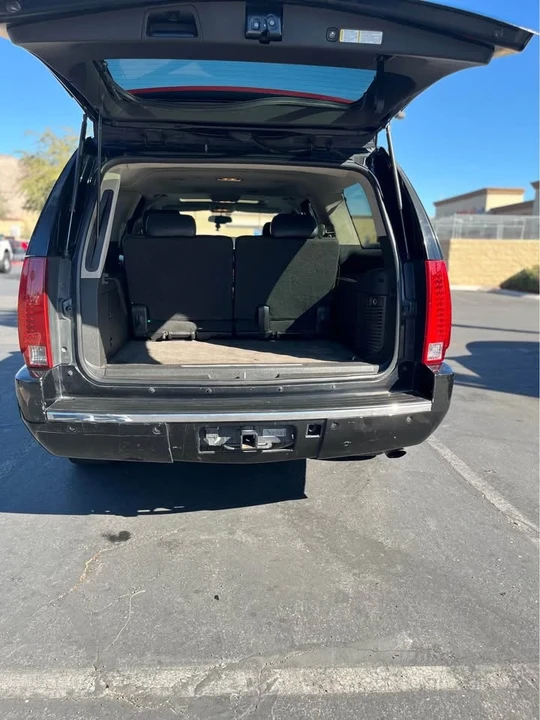 2007 Cadillac Escalade & EXT 3rd Gen - Image 10 of 17