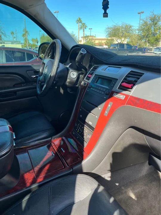 2007 Cadillac Escalade & EXT 3rd Gen - Image 15 of 17