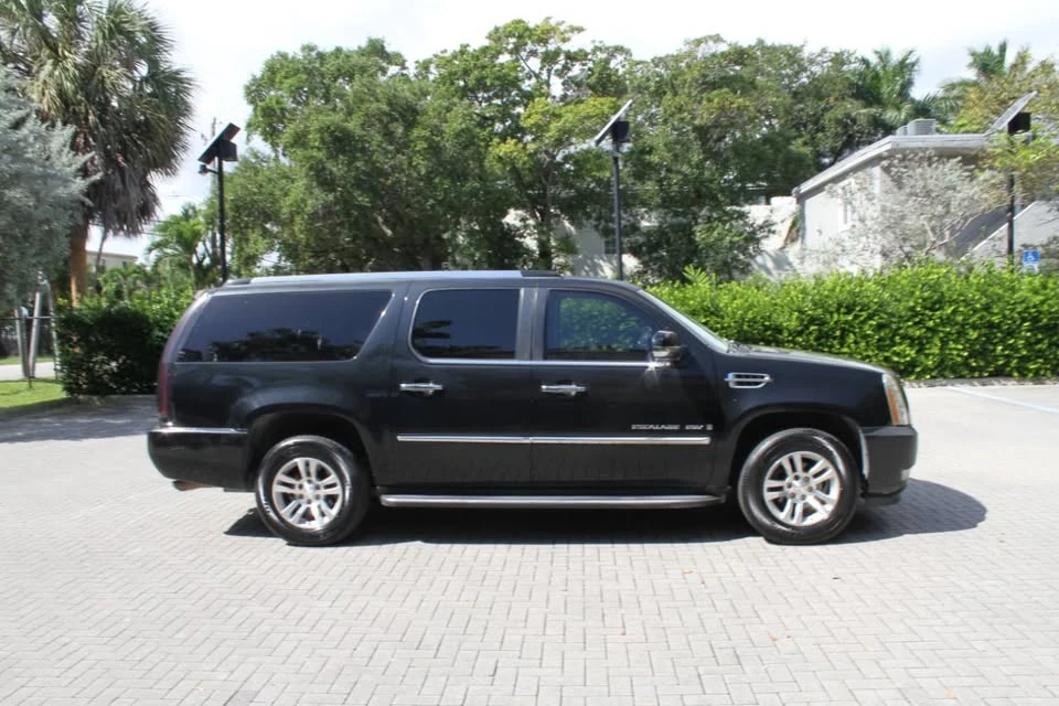 2007 Cadillac Escalade & EXT 3rd Gen - Image 4 of 14