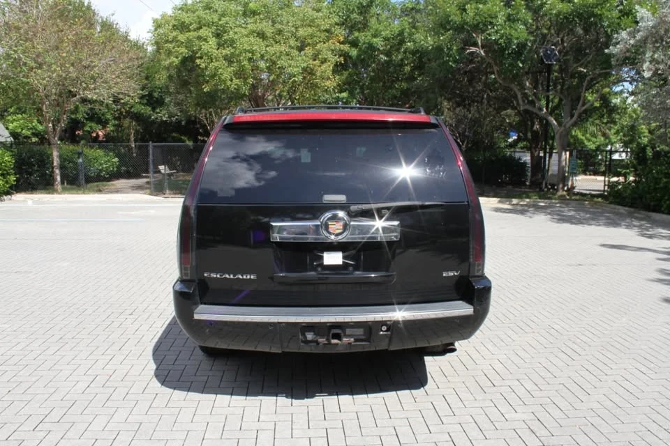 2007 Cadillac Escalade & EXT 3rd Gen - Image 6 of 14