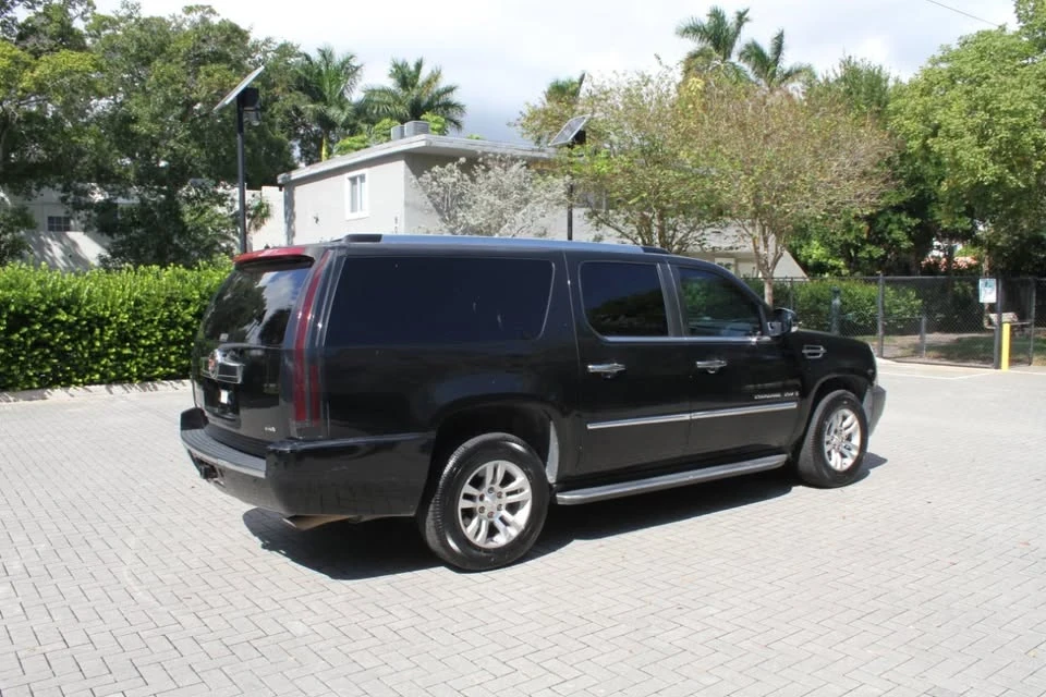 2007 Cadillac Escalade & EXT 3rd Gen - Image 5 of 14