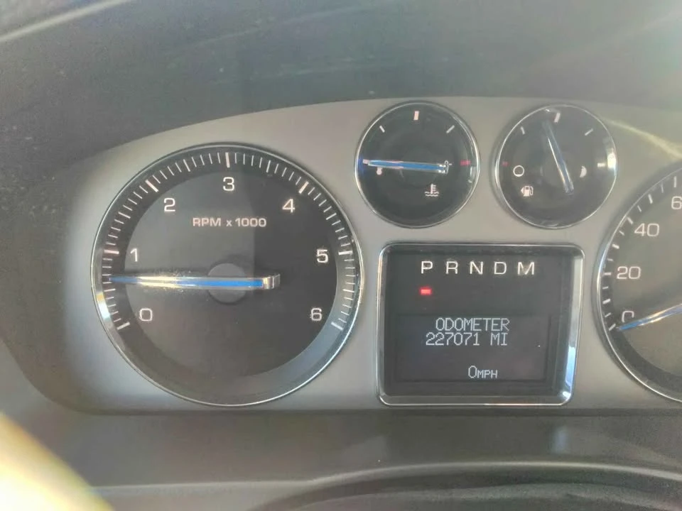 2007 Cadillac Escalade & EXT 3rd Gen - Image 6 of 7