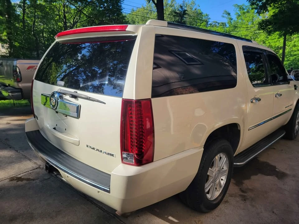 2007 Cadillac Escalade & EXT 3rd Gen - Image 17 of 20