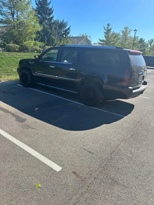 2007 Cadillac Escalade & EXT 3rd Gen - Image 4 of 6
