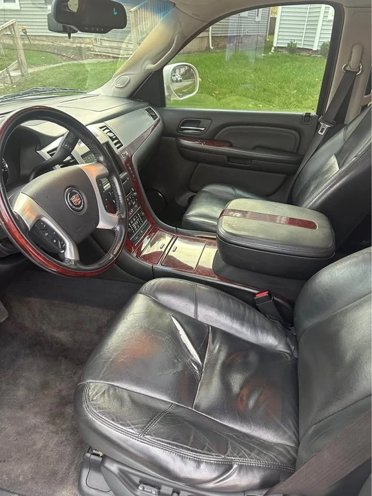2007 Cadillac Escalade & EXT 3rd Gen - Image 16 of 19