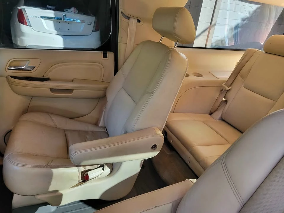 2007 Cadillac Escalade & EXT 3rd Gen - Image 6 of 18