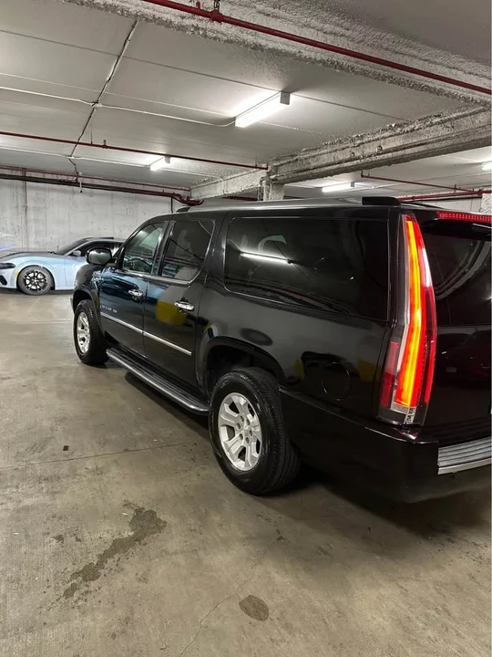 2007 Cadillac Escalade & EXT 3rd Gen - Image 2 of 4