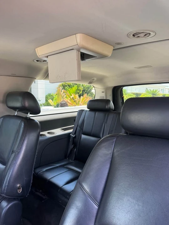 2007 Cadillac Escalade & EXT 3rd Gen - Image 8 of 9