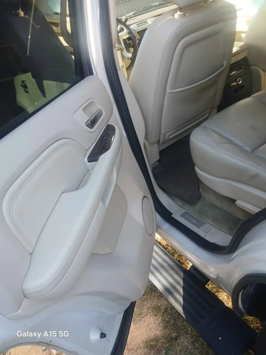 2007 Cadillac Escalade & EXT 3rd Gen - Image 8 of 8