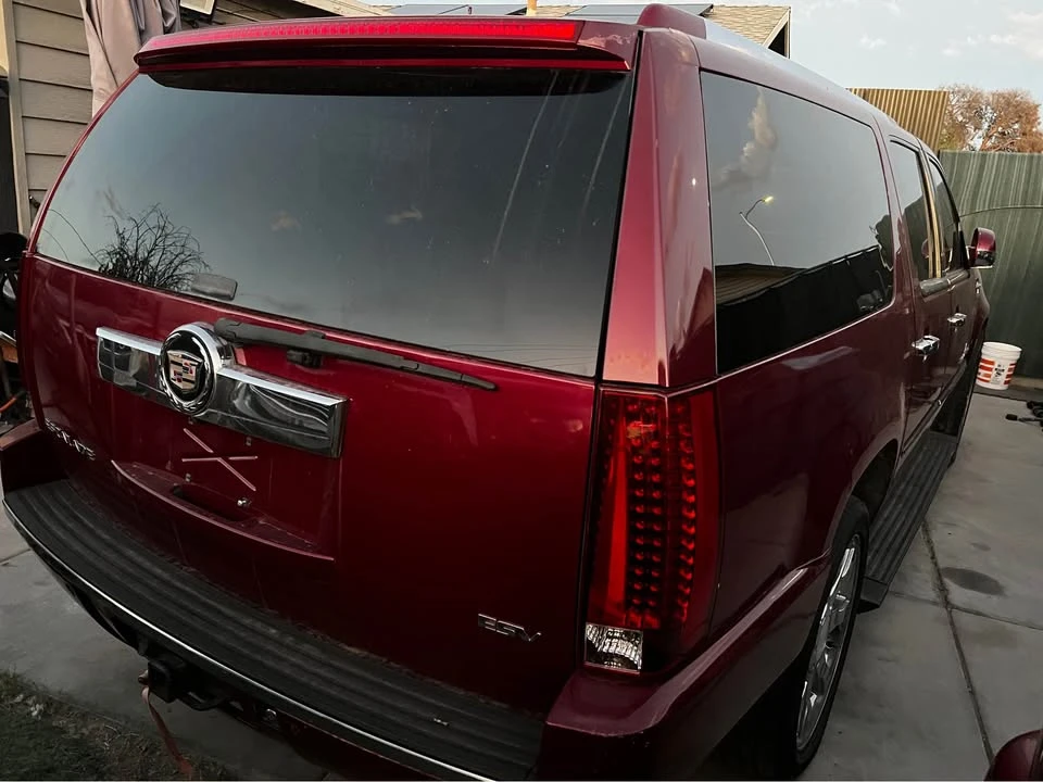 2007 Cadillac Escalade & EXT 3rd Gen - Image 3 of 10