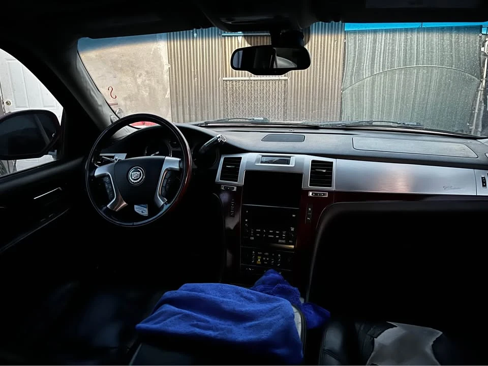 2007 Cadillac Escalade & EXT 3rd Gen - Image 9 of 10