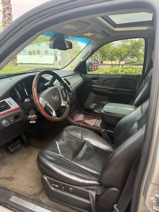 2007 Cadillac Escalade & EXT 3rd Gen - Image 6 of 12
