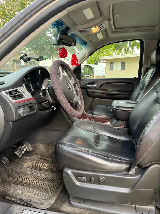 2007 Cadillac Escalade & EXT 3rd Gen - Image 4 of 4