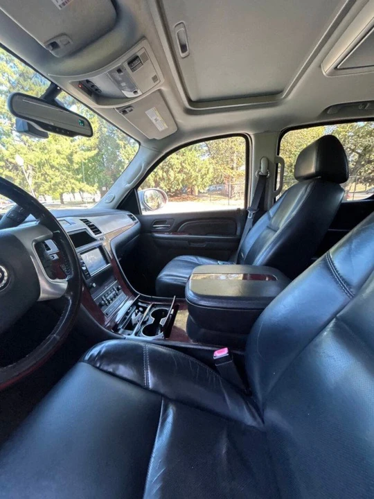2007 Cadillac Escalade & EXT 3rd Gen - Image 9 of 11