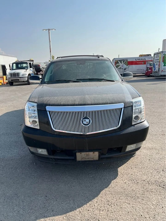 2007 Cadillac Escalade & EXT 3rd Gen - Image 3 of 15