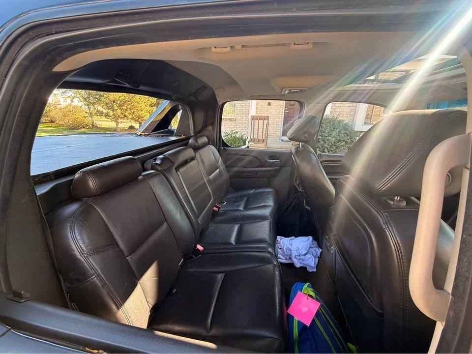 2007 Cadillac Escalade & EXT 3rd Gen - Image 3 of 7