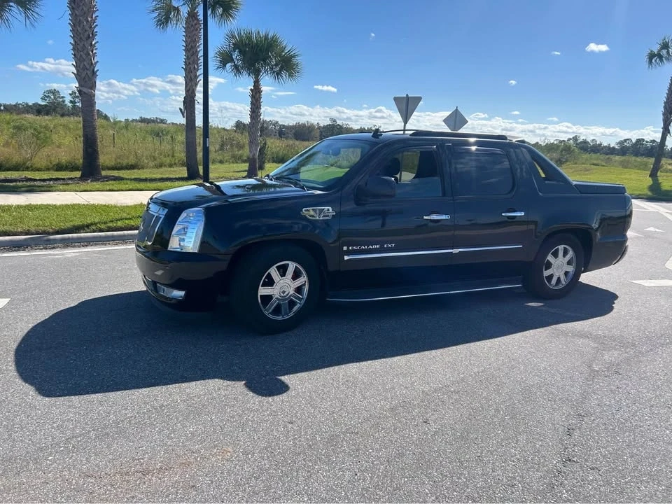 2007 Cadillac Escalade & EXT 3rd Gen - Image 4 of 19