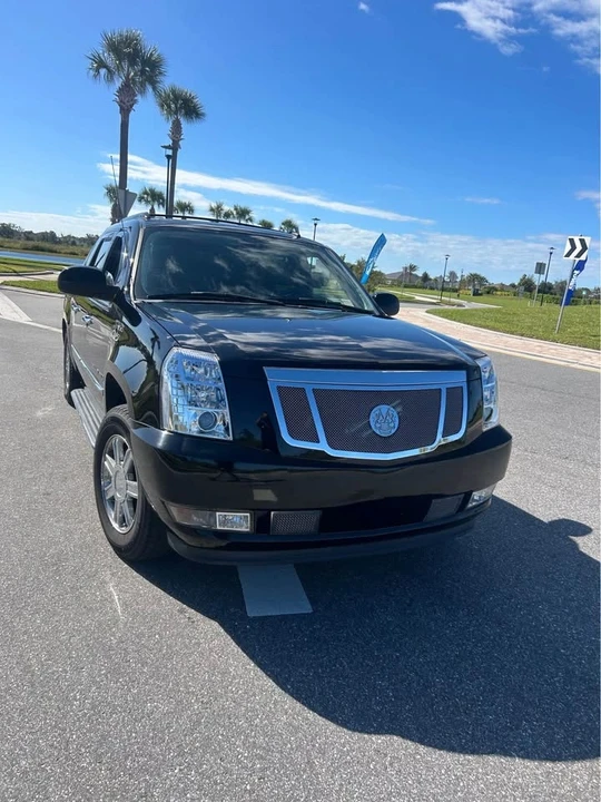 2007 Cadillac Escalade & EXT 3rd Gen - Image 9 of 19