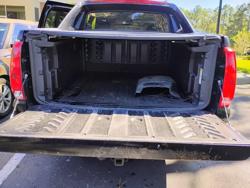 2007 Cadillac Escalade & EXT 3rd Gen - Image 7 of 20