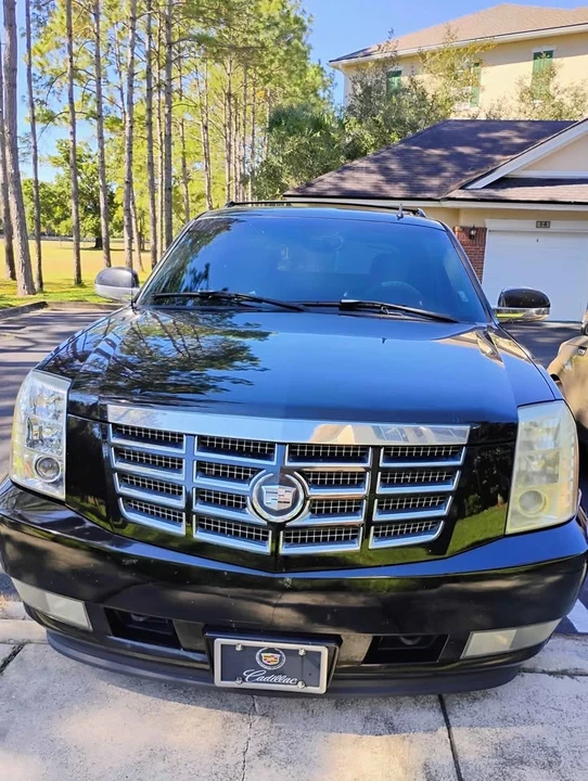 2007 Cadillac Escalade & EXT 3rd Gen - Image 3 of 20