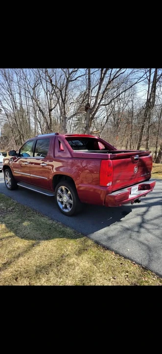 2007 Cadillac Escalade & EXT 3rd Gen - Image 3 of 13