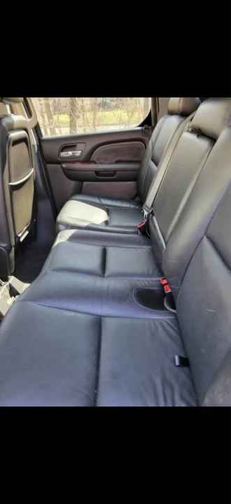 2007 Cadillac Escalade & EXT 3rd Gen - Image 9 of 13