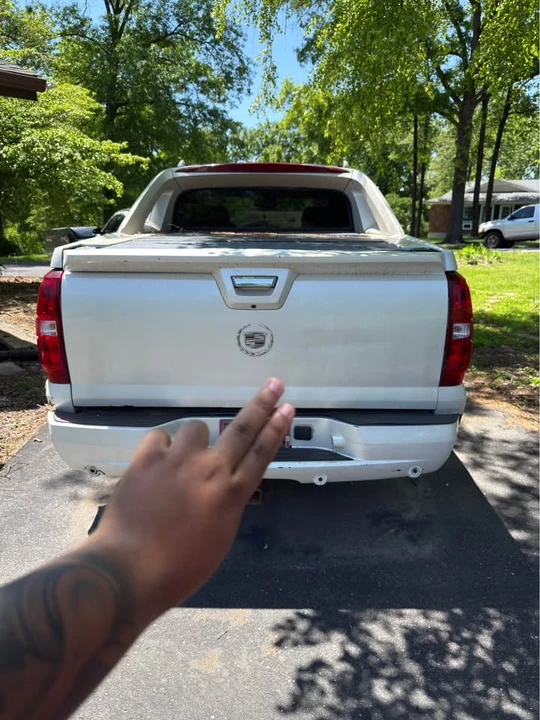 2007 Cadillac Escalade & EXT 3rd Gen - Image 3 of 6